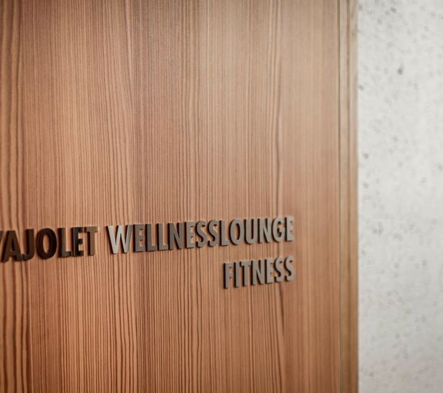 La porta della sala fitness e movimento
